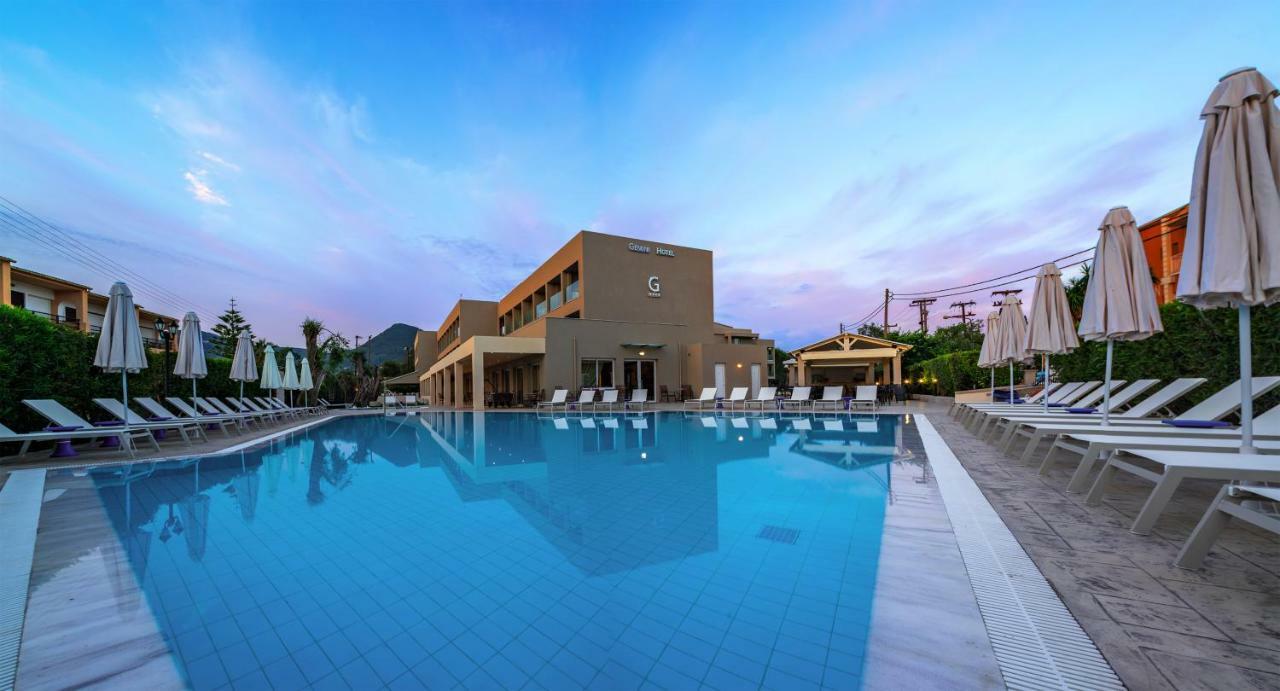 Cnic Gemini Hotel Mesongí Exteriör bild