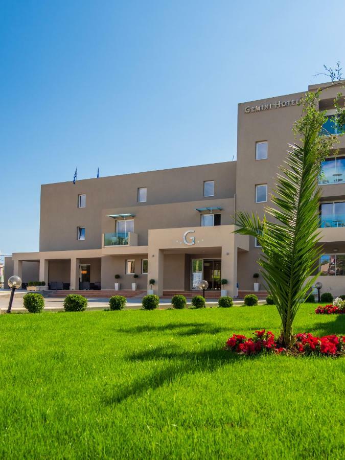 Cnic Gemini Hotel Mesongí Exteriör bild